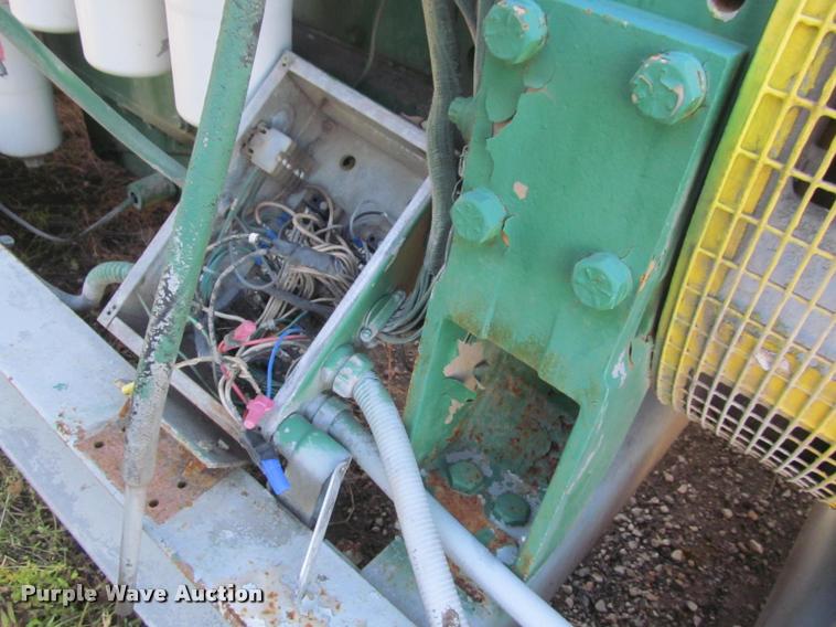 image for item J2511 Cummins generator