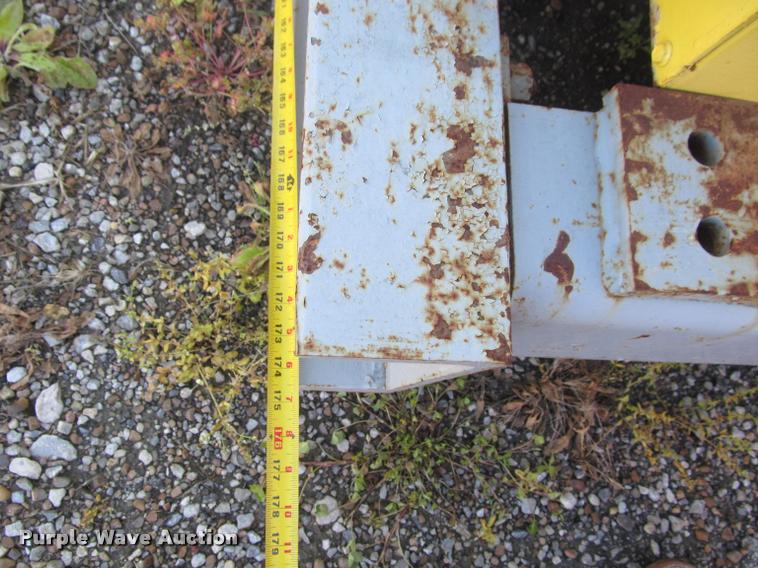 image for item J2511 Cummins generator