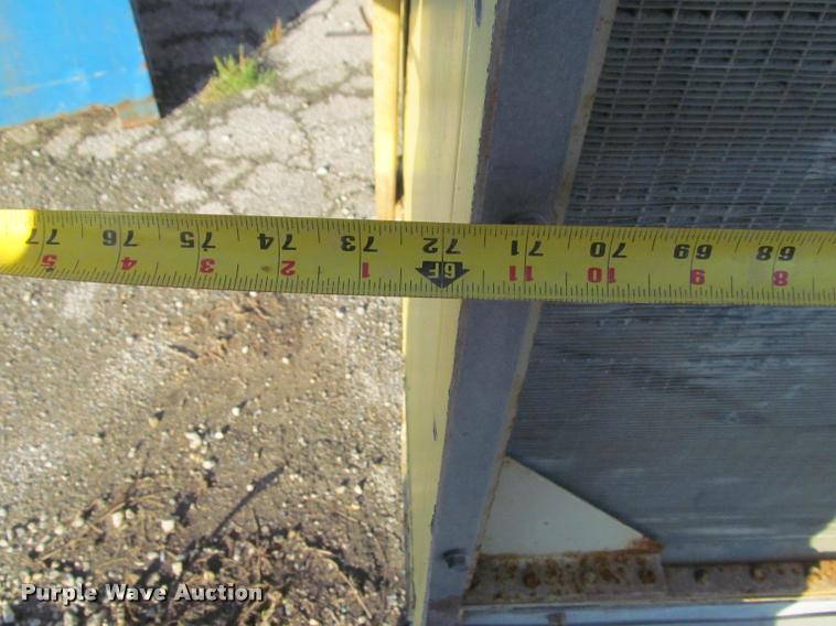 image for item J2511 Cummins generator