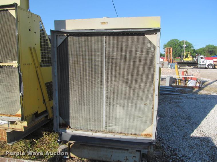 image for item J2512 Cummins generator