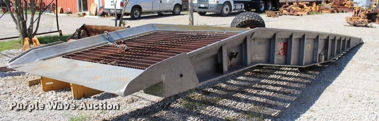 image for item L1989 Magliner ramp