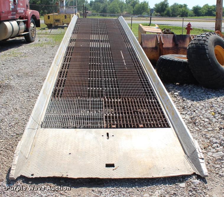 image for item L1989 Magliner ramp