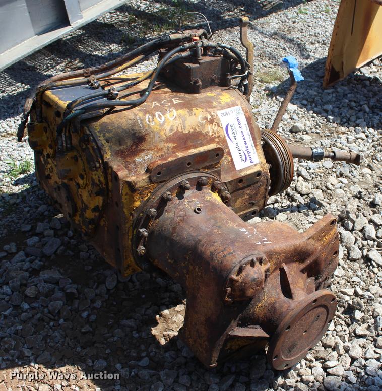 image for item L1992 Case 1000 rear end with final drive