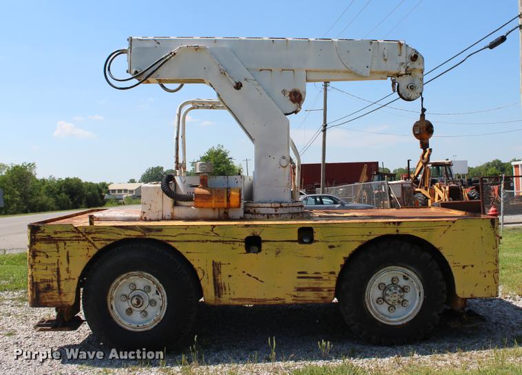 image for item L3010 Drott 85-RM2 carry deck crane