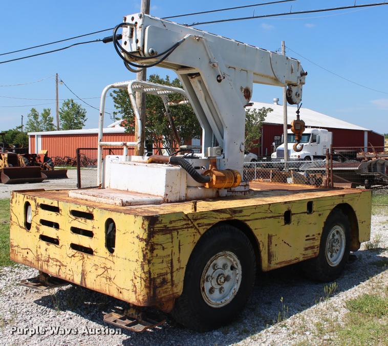 image for item L3010 Drott 85-RM2 carry deck crane