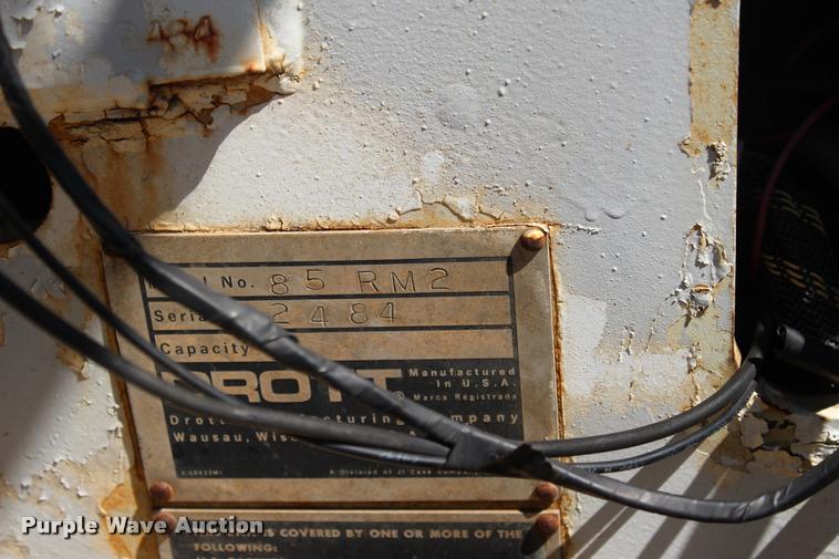 image for item L3010 Drott 85-RM2 carry deck crane