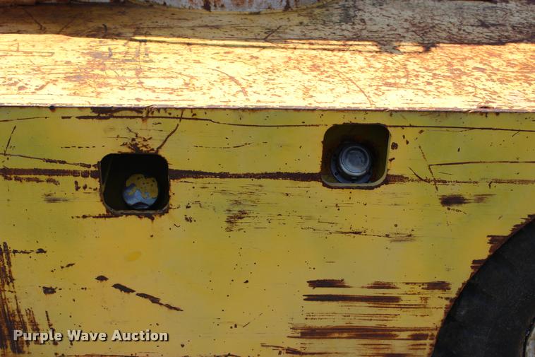 image for item L3010 Drott 85-RM2 carry deck crane