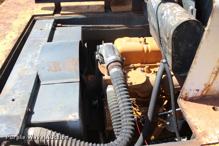 image for item L3010 Drott 85-RM2 carry deck crane