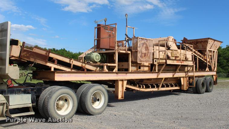 image for item L3126 Cedarapids 30491 jaw crushing plant