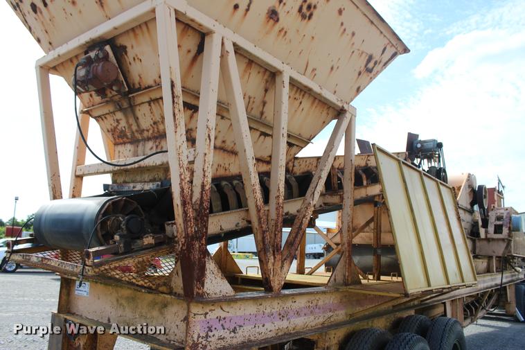 image for item L3126 Cedarapids 30491 jaw crushing plant