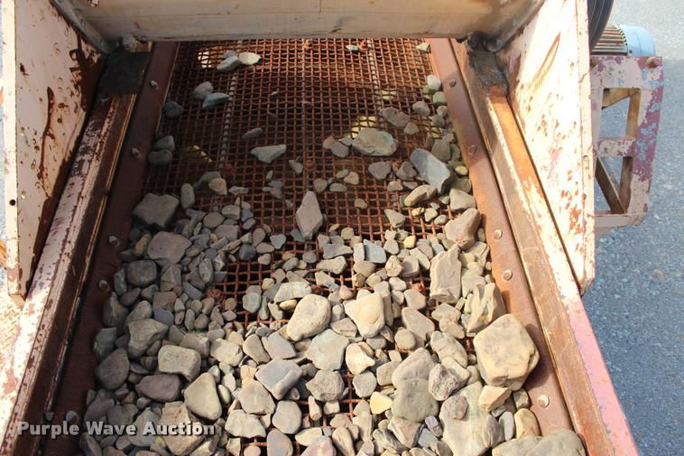 image for item L3126 Cedarapids 30491 jaw crushing plant