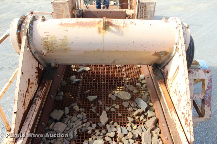 image for item L3126 Cedarapids 30491 jaw crushing plant