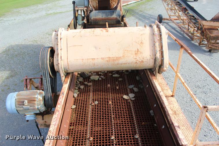 image for item L3126 Cedarapids 30491 jaw crushing plant