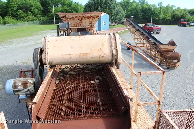 image for item L3126 Cedarapids 30491 jaw crushing plant