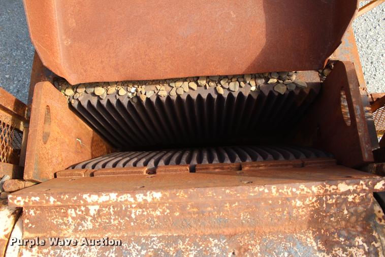 image for item L3126 Cedarapids 30491 jaw crushing plant