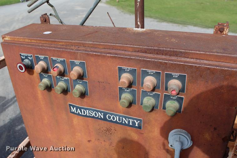 image for item L3126 Cedarapids 30491 jaw crushing plant