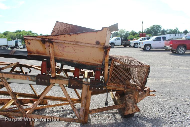 image for item L3126 Cedarapids 30491 jaw crushing plant