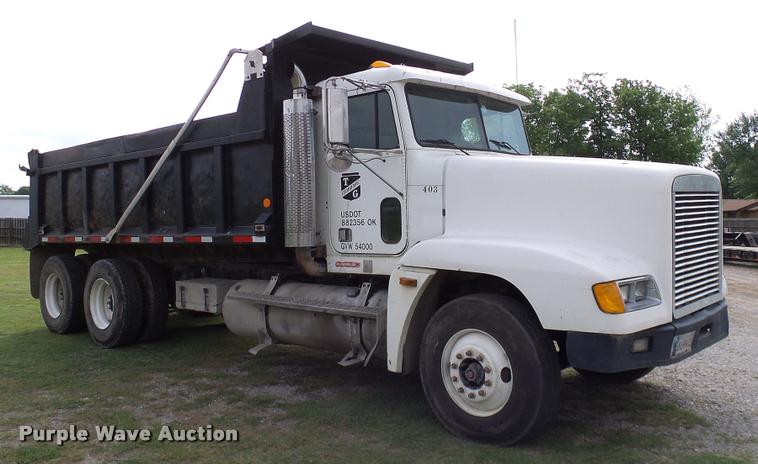 image for item L3130 1997 Freightliner FLD dump truck