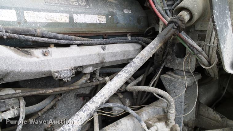 image for item L3130 1997 Freightliner FLD dump truck