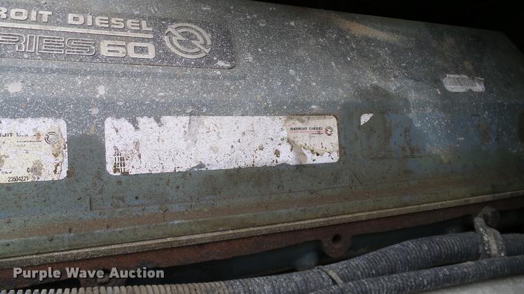 image for item L3130 1997 Freightliner FLD dump truck