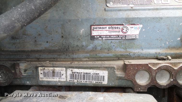 image for item L3130 1997 Freightliner FLD dump truck