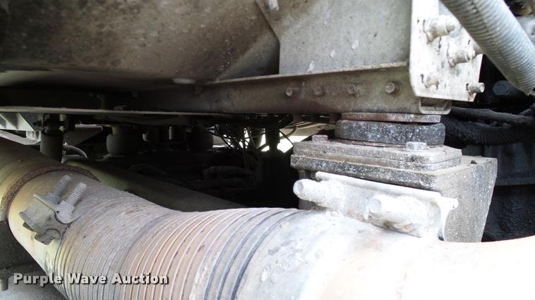 image for item L3130 1997 Freightliner FLD dump truck