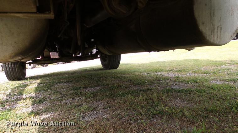 image for item L3130 1997 Freightliner FLD dump truck