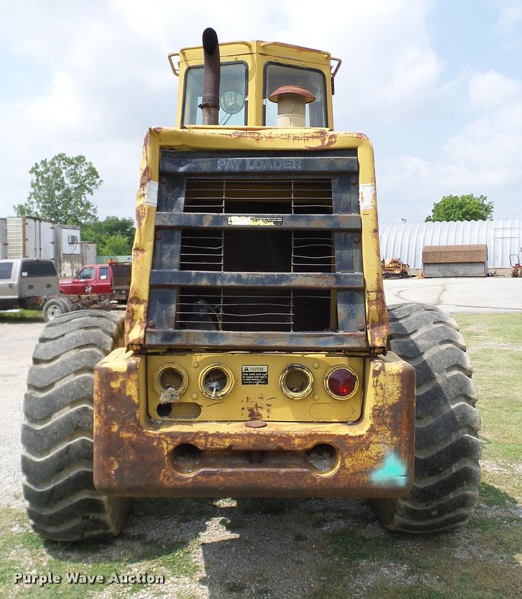 image for item L3132 1986 Dresser 520B wheel loader