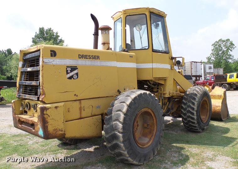 image for item L3132 1986 Dresser 520B wheel loader