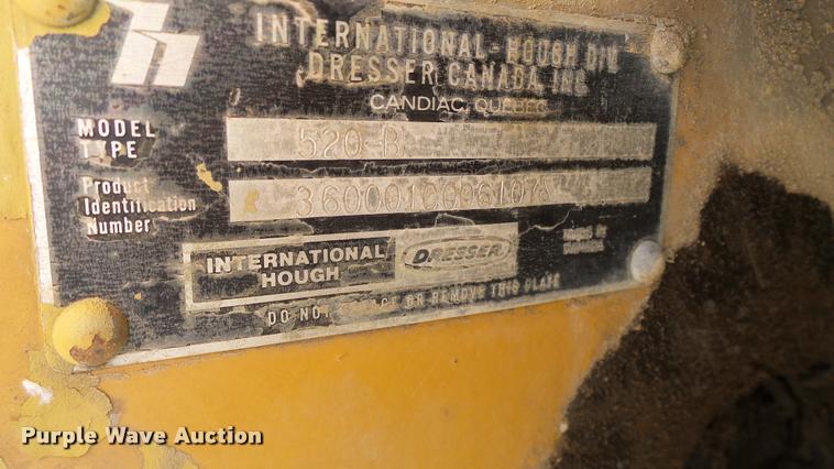 image for item L3132 1986 Dresser 520B wheel loader