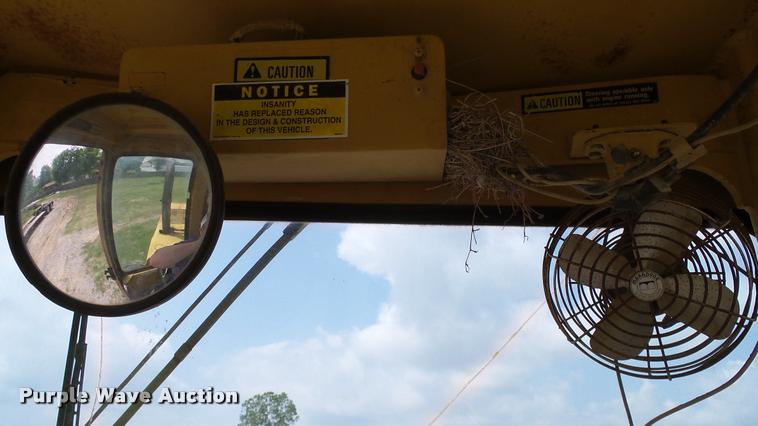 image for item L3132 1986 Dresser 520B wheel loader