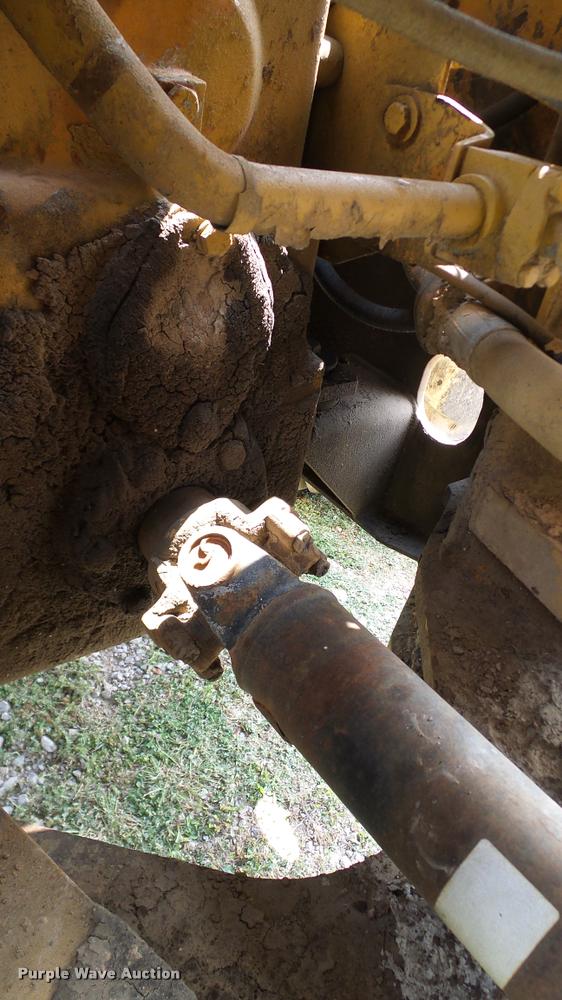 image for item L3132 1986 Dresser 520B wheel loader