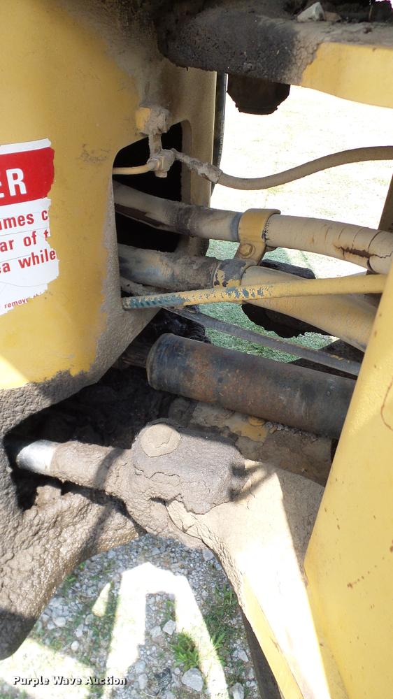 image for item L3132 1986 Dresser 520B wheel loader