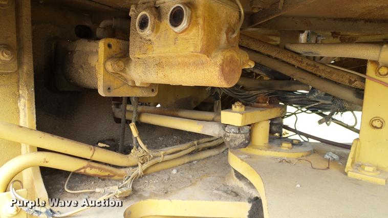 image for item L3132 1986 Dresser 520B wheel loader