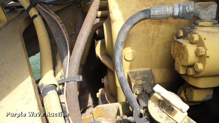 image for item L3132 1986 Dresser 520B wheel loader