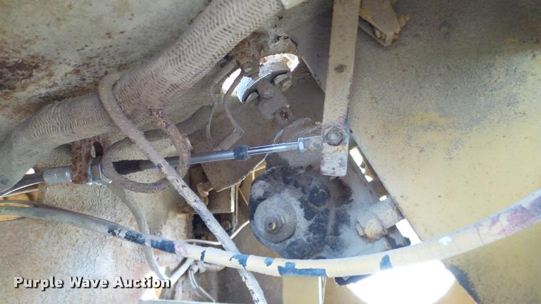 image for item L3132 1986 Dresser 520B wheel loader