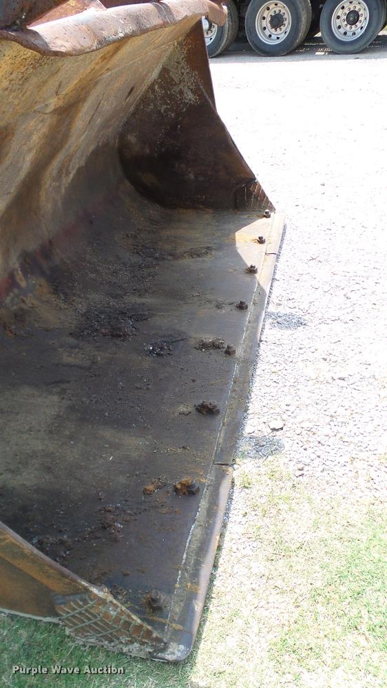 image for item L3132 1986 Dresser 520B wheel loader