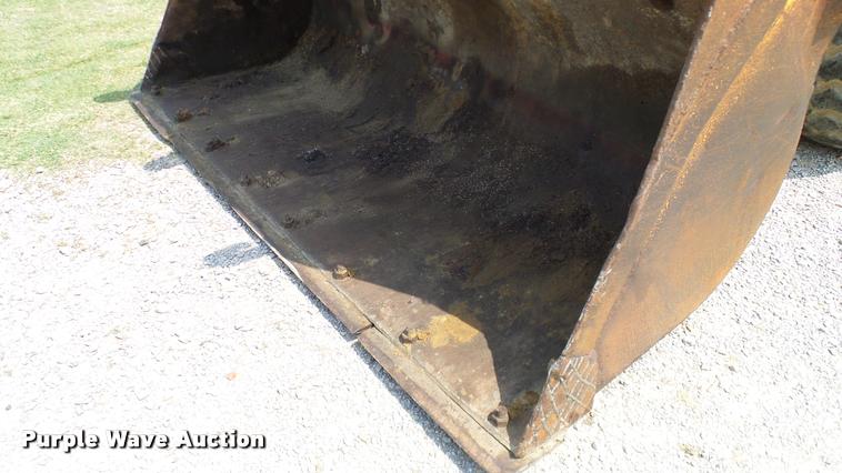 image for item L3132 1986 Dresser 520B wheel loader