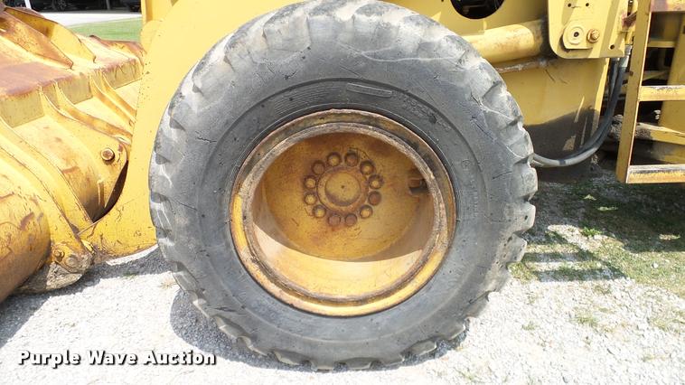 image for item L3132 1986 Dresser 520B wheel loader