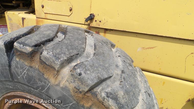 image for item L3132 1986 Dresser 520B wheel loader