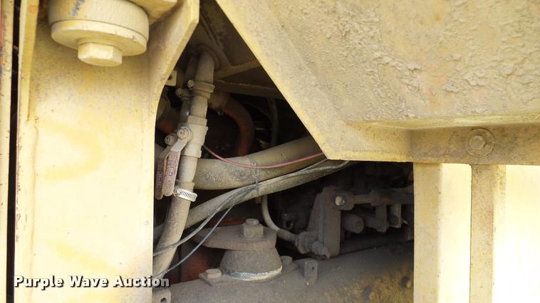 image for item L3139 1994 Fiat-Allis FR100 wheel loader