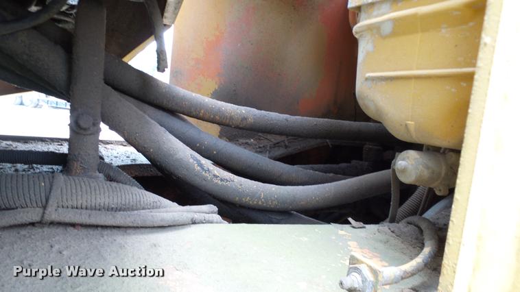 image for item L3139 1994 Fiat-Allis FR100 wheel loader