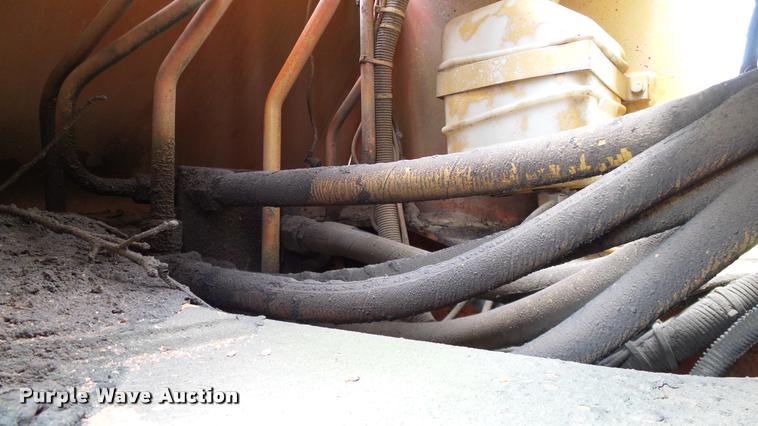 image for item L3139 1994 Fiat-Allis FR100 wheel loader