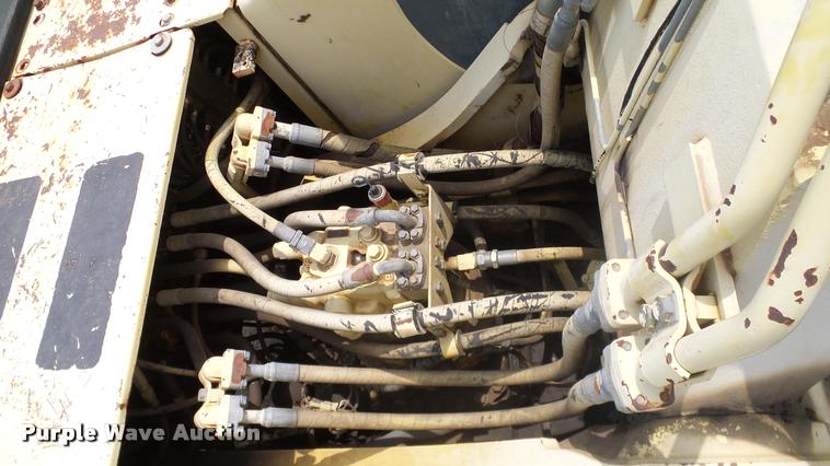 image for item L3140 1994 Komatsu PC200LC-6L excavator