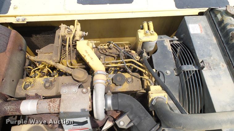 image for item L3140 1994 Komatsu PC200LC-6L excavator