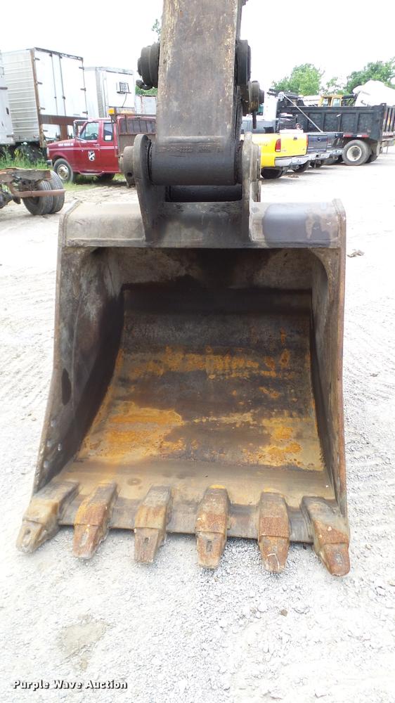 image for item L3140 1994 Komatsu PC200LC-6L excavator