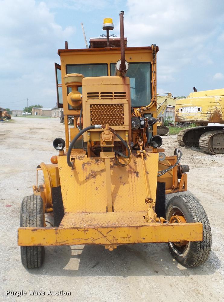 image for item L3142 Broce Broom H20 broom