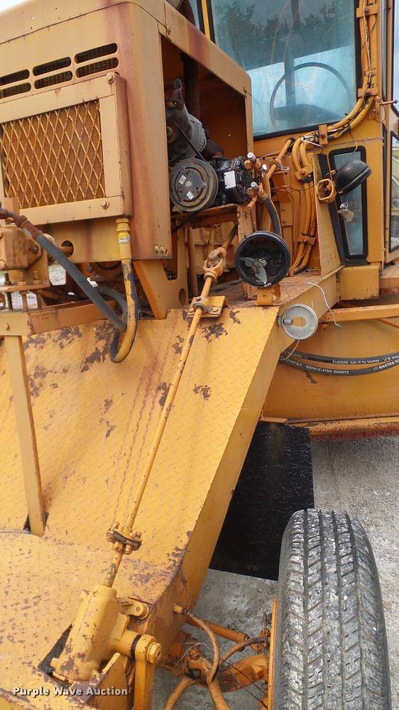 image for item L3142 Broce Broom H20 broom