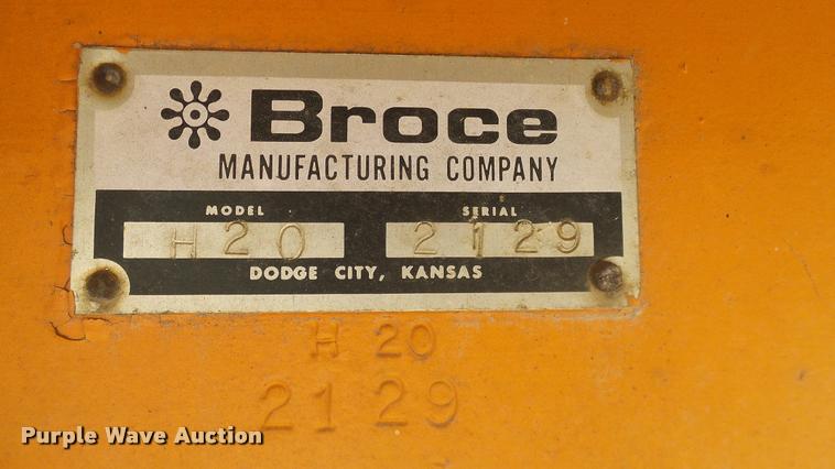 image for item L3142 Broce Broom H20 broom