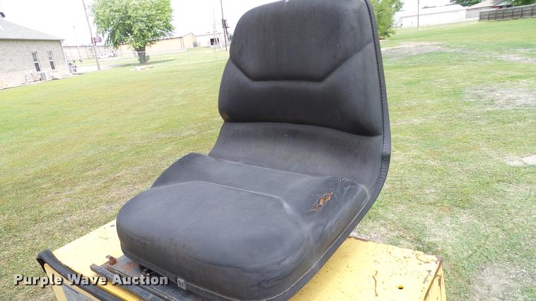 image for item L3145 1992 Dynapac CC121 double drum vibratory roller